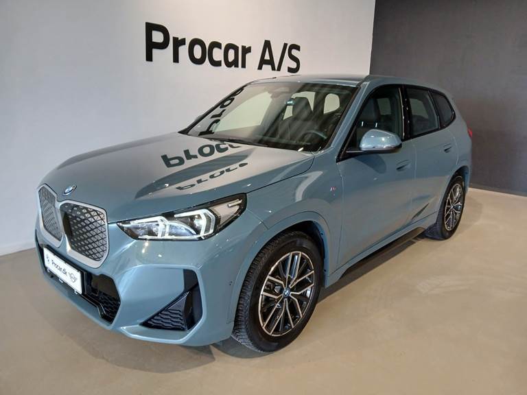 BMW iX1 eDrive20 M-Sport