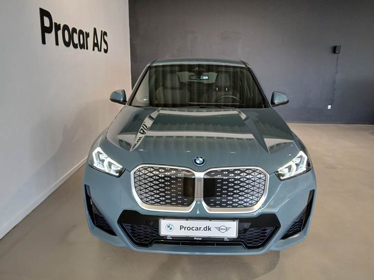 BMW iX1 eDrive20 M-Sport