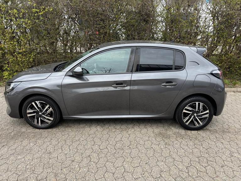 Peugeot 208 1,2 PureTech 100 Allure EAT8