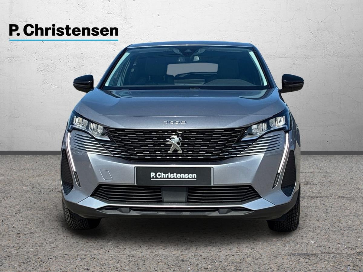 Sølv Peugeot 3008 fra 2023