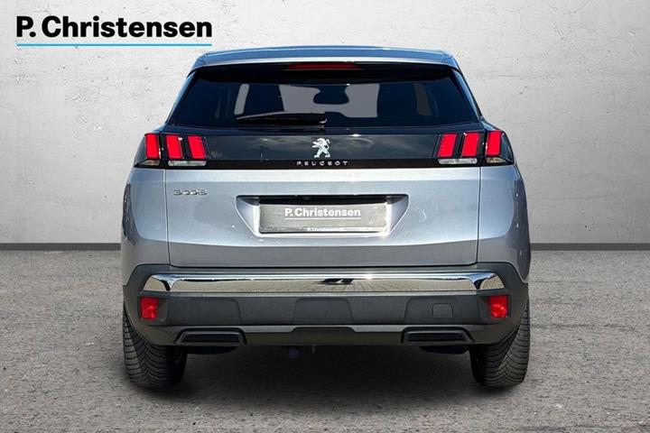Sølv Peugeot 3008 fra 2023