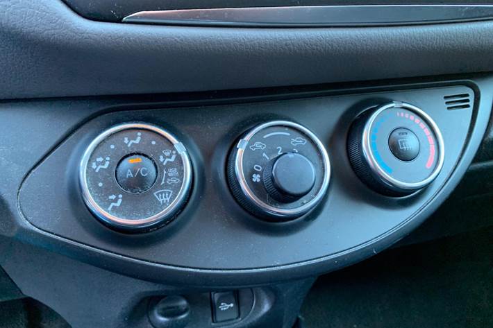 undefined Toyota Yaris fra 2016