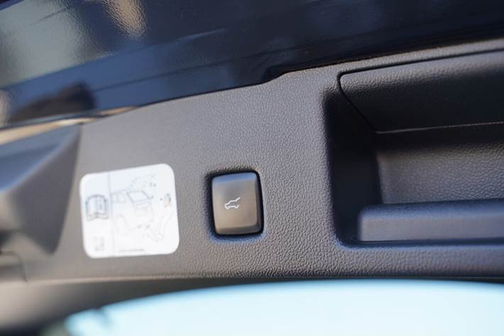 Sort Ford Kuga fra 2021