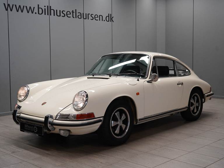 Porsche 911 2,2 Coupé L SWB