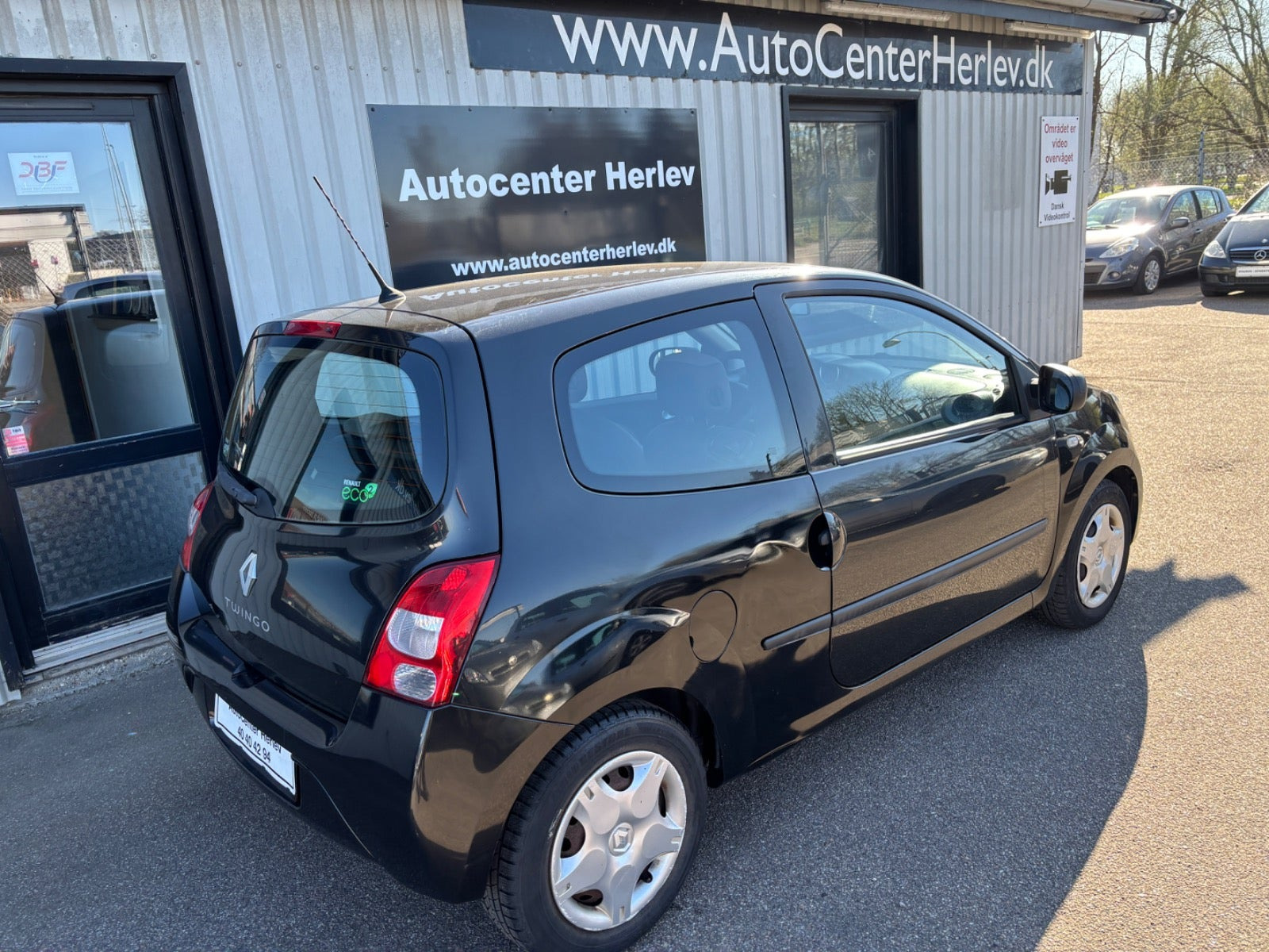 Sort Renault Twingo fra 2011
