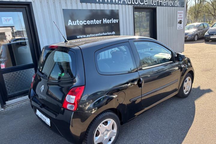 Sort Renault Twingo fra 2011