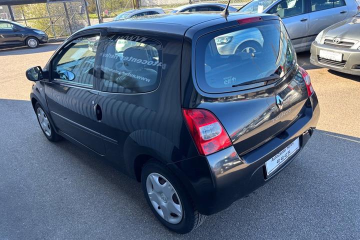 Sort Renault Twingo fra 2011