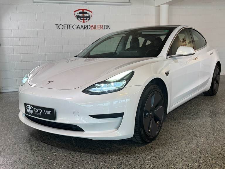 Tesla Model 3 Standard Range+ RWD