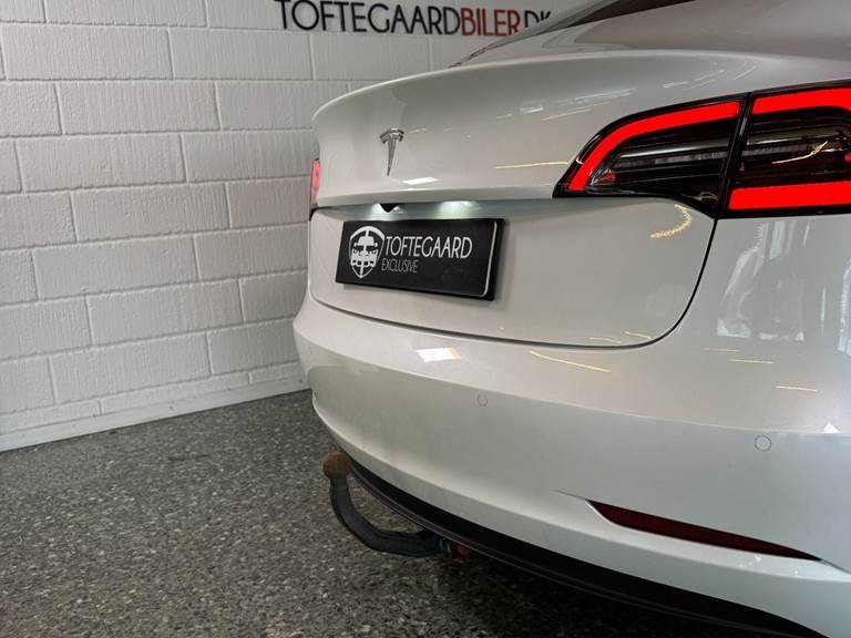 Tesla Model 3 Standard Range+ RWD