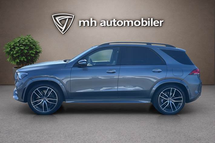 Grå Mercedes GLE350 de fra 2023