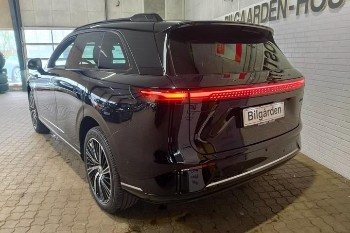 Sort Xpeng G9 fra 2026