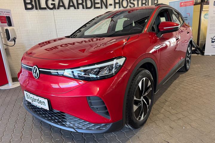 Rød VW ID.4 fra 2022 set udefra