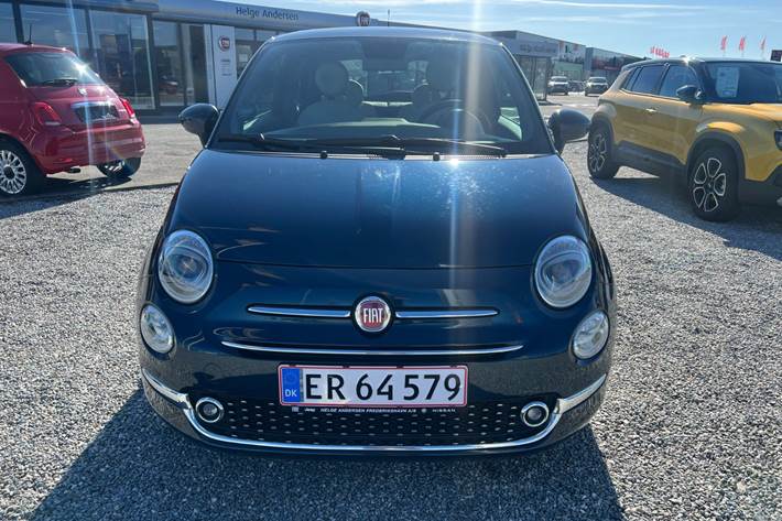Blå Fiat 500 fra 2021