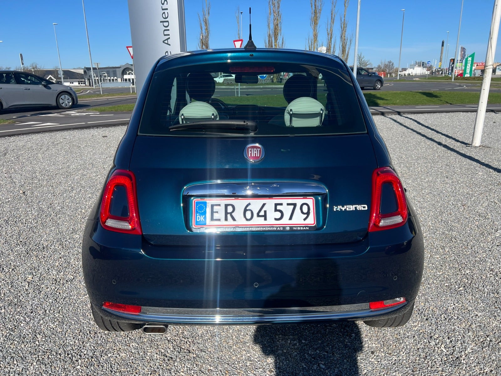 Blå Fiat 500 fra 2021