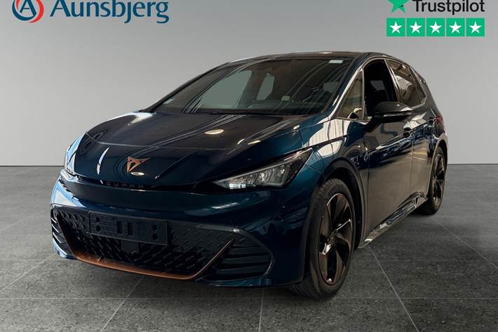 Blå Cupra Born fra 2023
