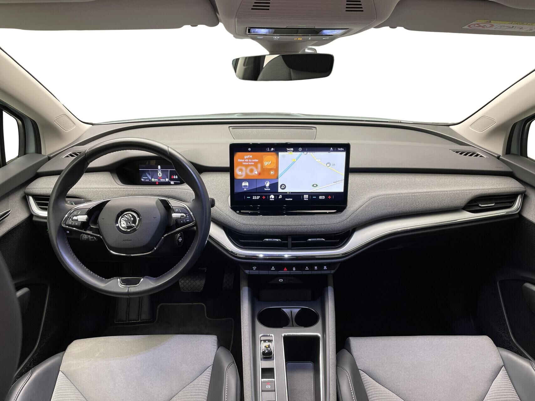 Sølv Skoda Enyaq fra 2023