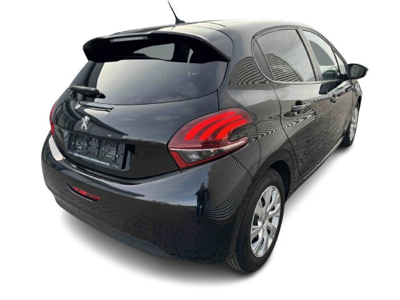 Gul Peugeot 208 fra 2019