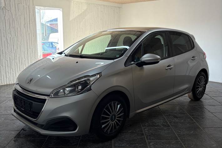 undefined Peugeot 208 fra 2016