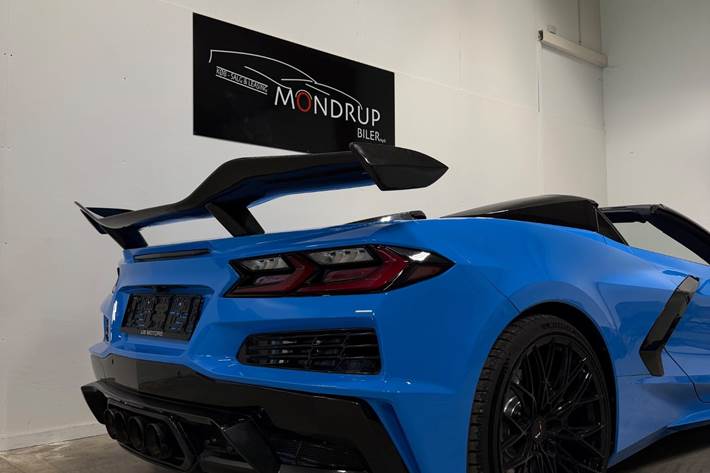 Blå Chevrolet Corvette fra 2020