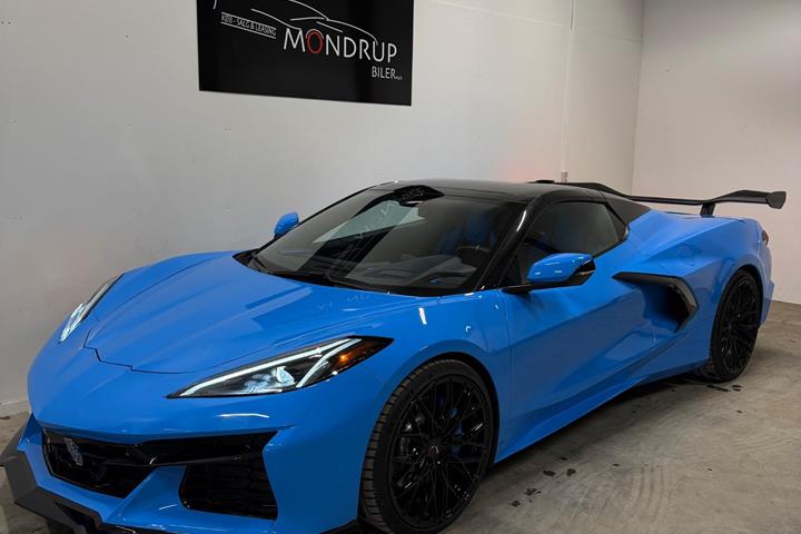 Blå Chevrolet Corvette fra 2020