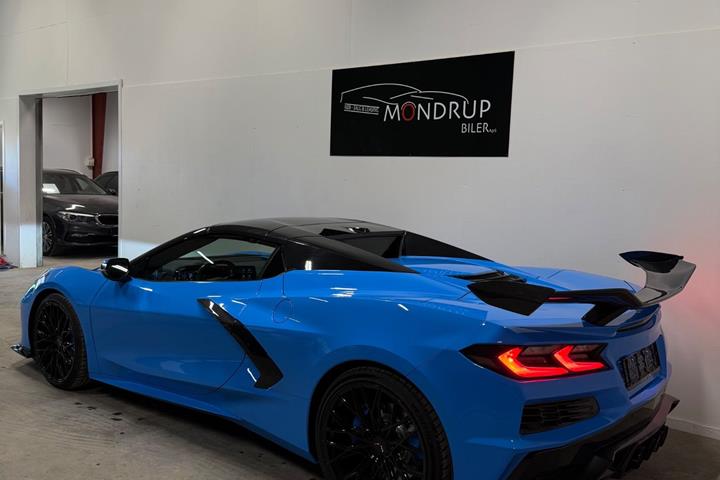 Blå Chevrolet Corvette fra 2020
