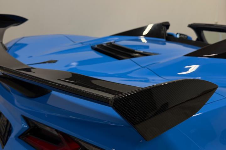 Blå Chevrolet Corvette fra 2020