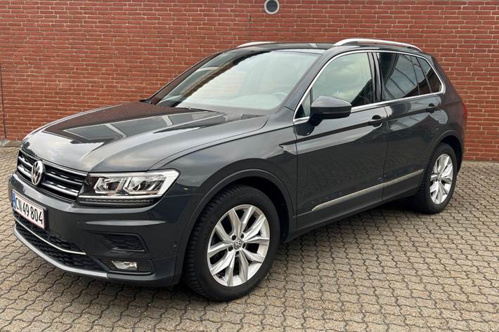 Grå VW Tiguan fra 2020
