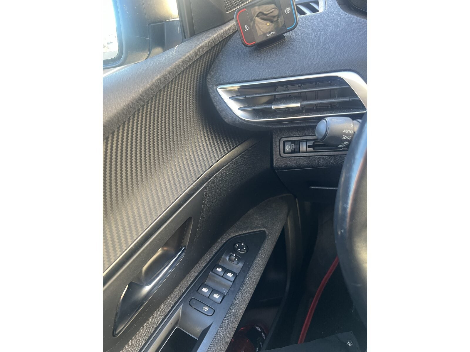 Grå Peugeot 5008 fra 2018