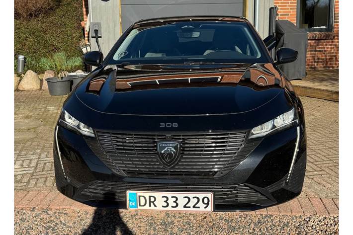 Sort Peugeot 308 fra 2022
