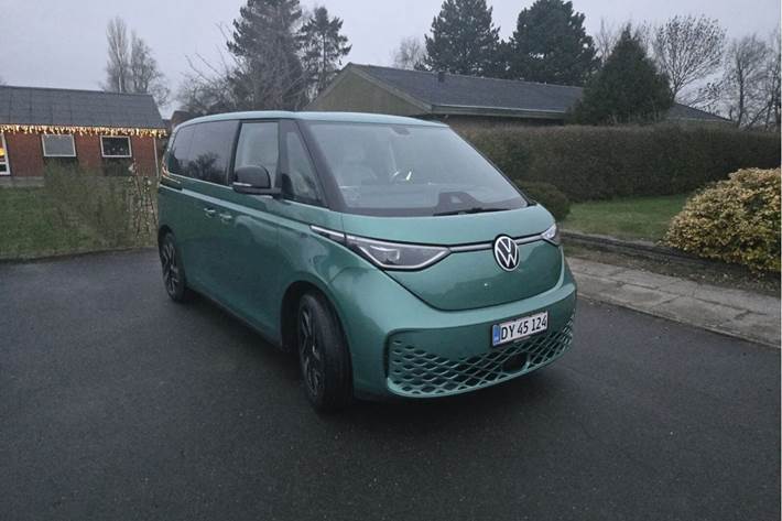 Grøn VW ID.Buzz fra 2023