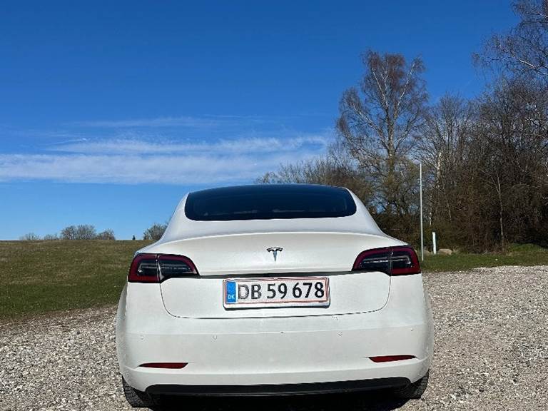 Tesla Model 3 Standard Range+ RWD