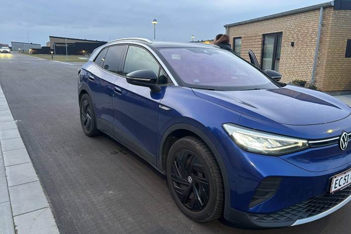 Blå VW ID.4 fra 2021