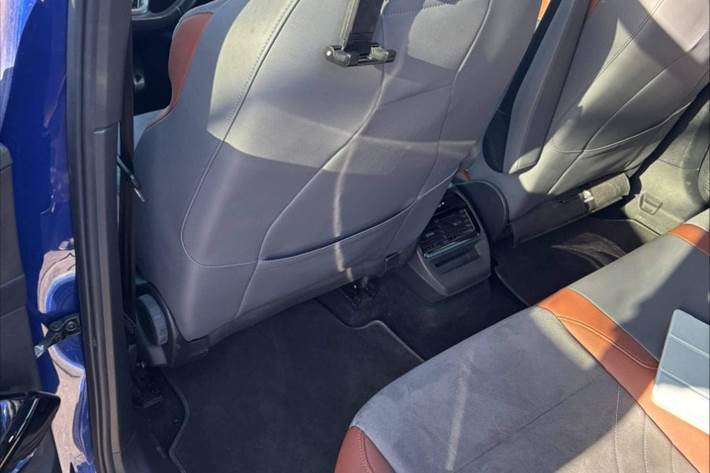 Blå VW ID.4 fra 2021