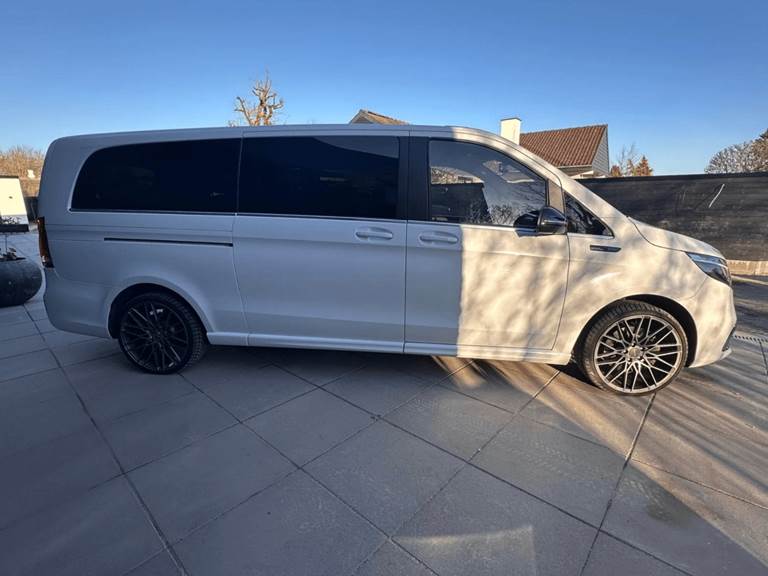 Mercedes EQV300 Avantgarde XL