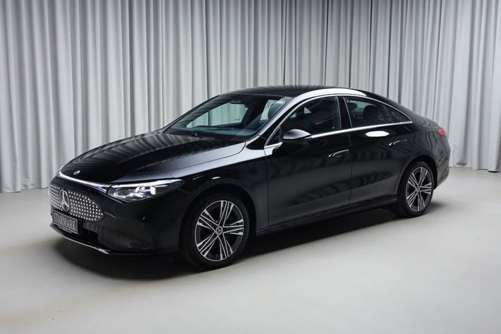 Sort Mercedes CLA250+ fra 2025