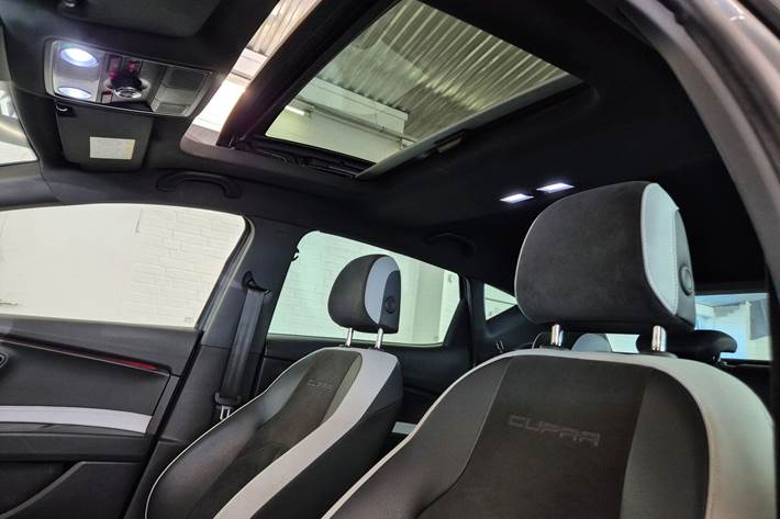 Sort Seat Leon fra 2014