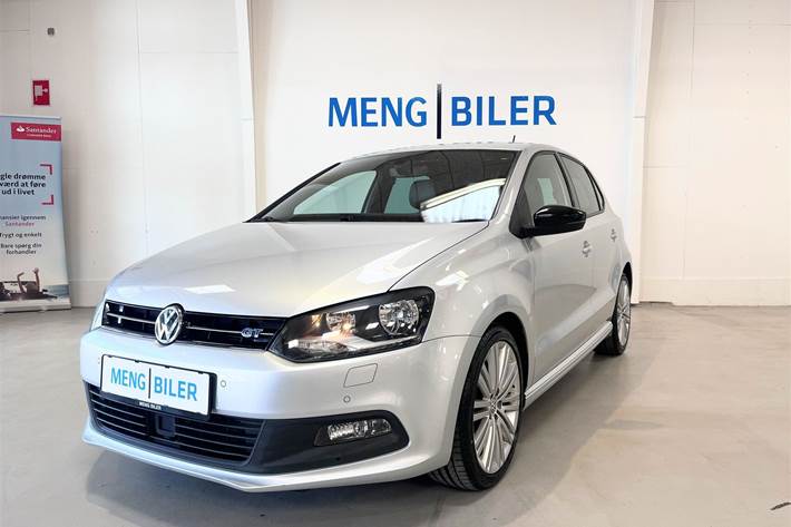 Sølv VW Polo fra 2016