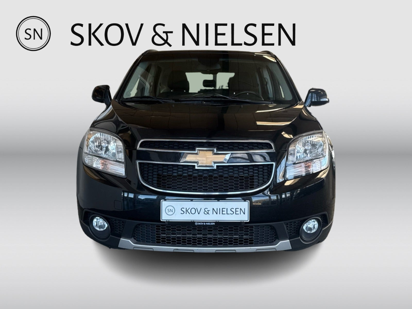 Sort Chevrolet Orlando fra 2012 set udefra