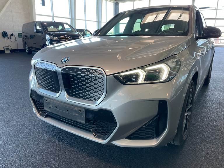 BMW iX1 eDrive20 M-Sport