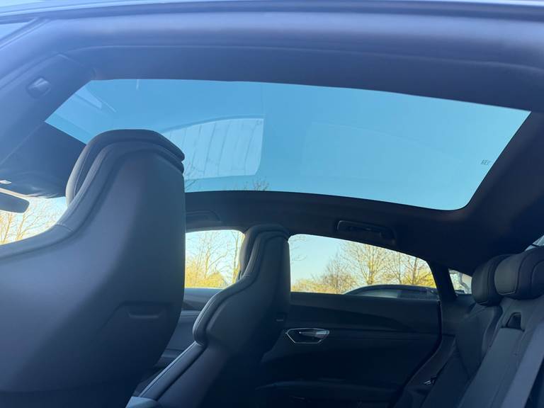 Audi e-tron GT quattro