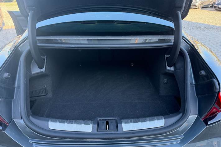 Grå Audi e-tron GT fra 2023