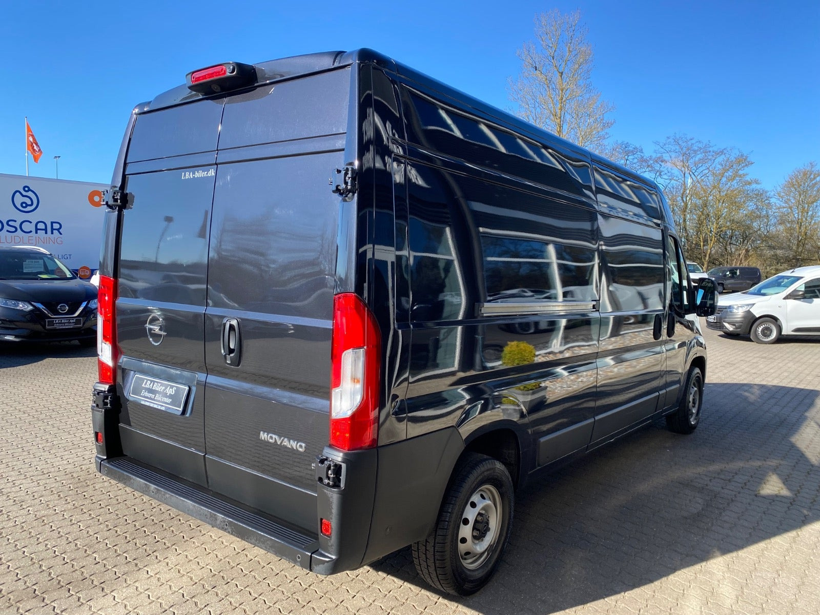 Sort Opel Movano 35 fra 2025