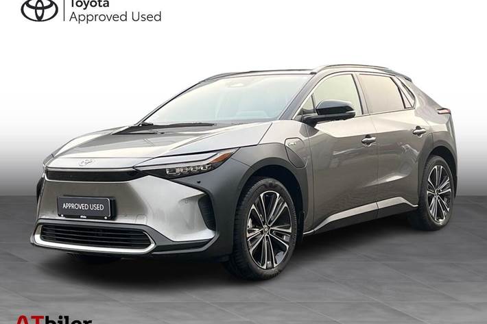 Sort Toyota BZ4X fra 2025