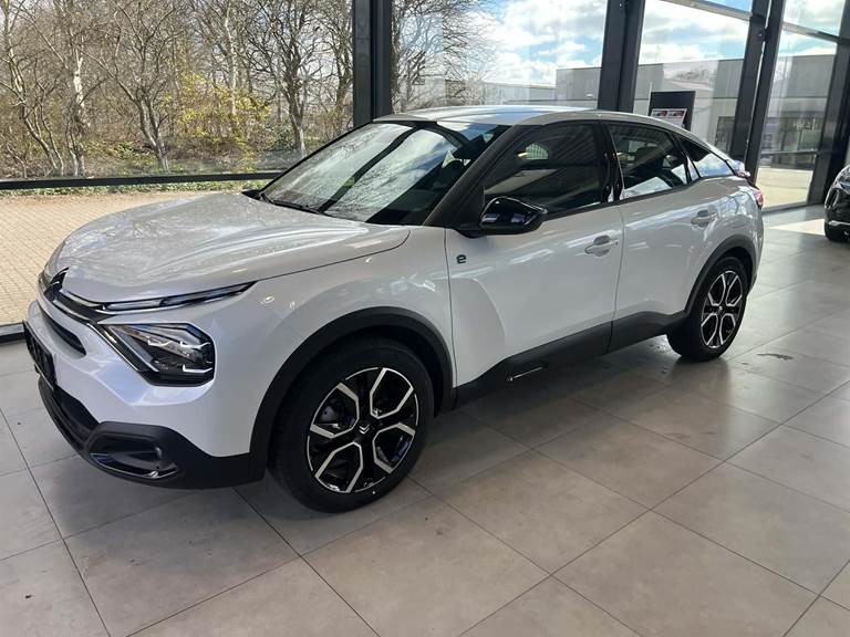 Citroën ë-C4 EL Shine Ltd. 136HK 5d Aut.