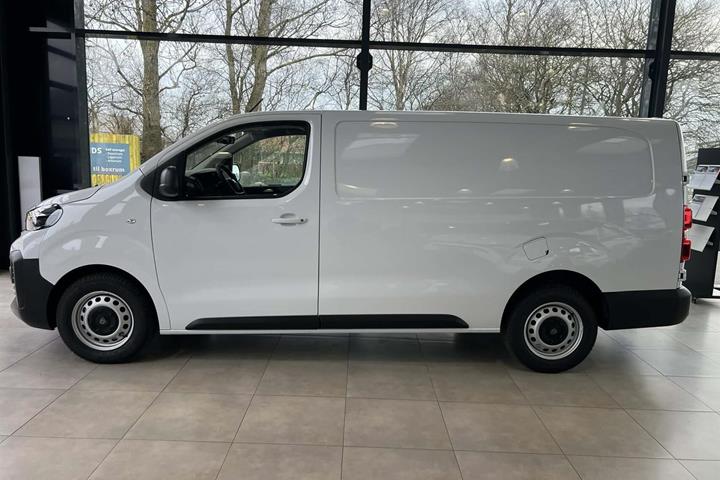 Hvid Peugeot Expert fra 2025