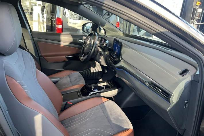 Grå VW ID.4 fra 2023