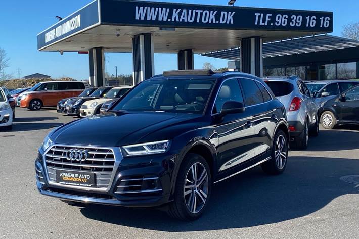 Blå Audi Q5 fra 2017
