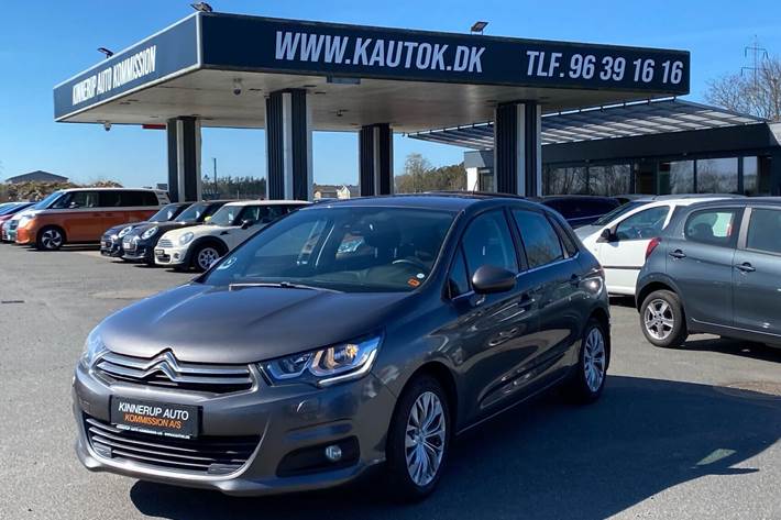 Sort Citroën C4 fra 2016