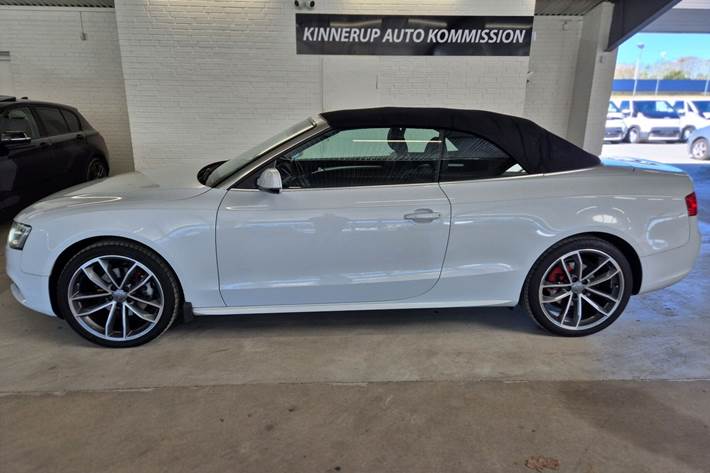 Hvid Audi A5 fra 2013