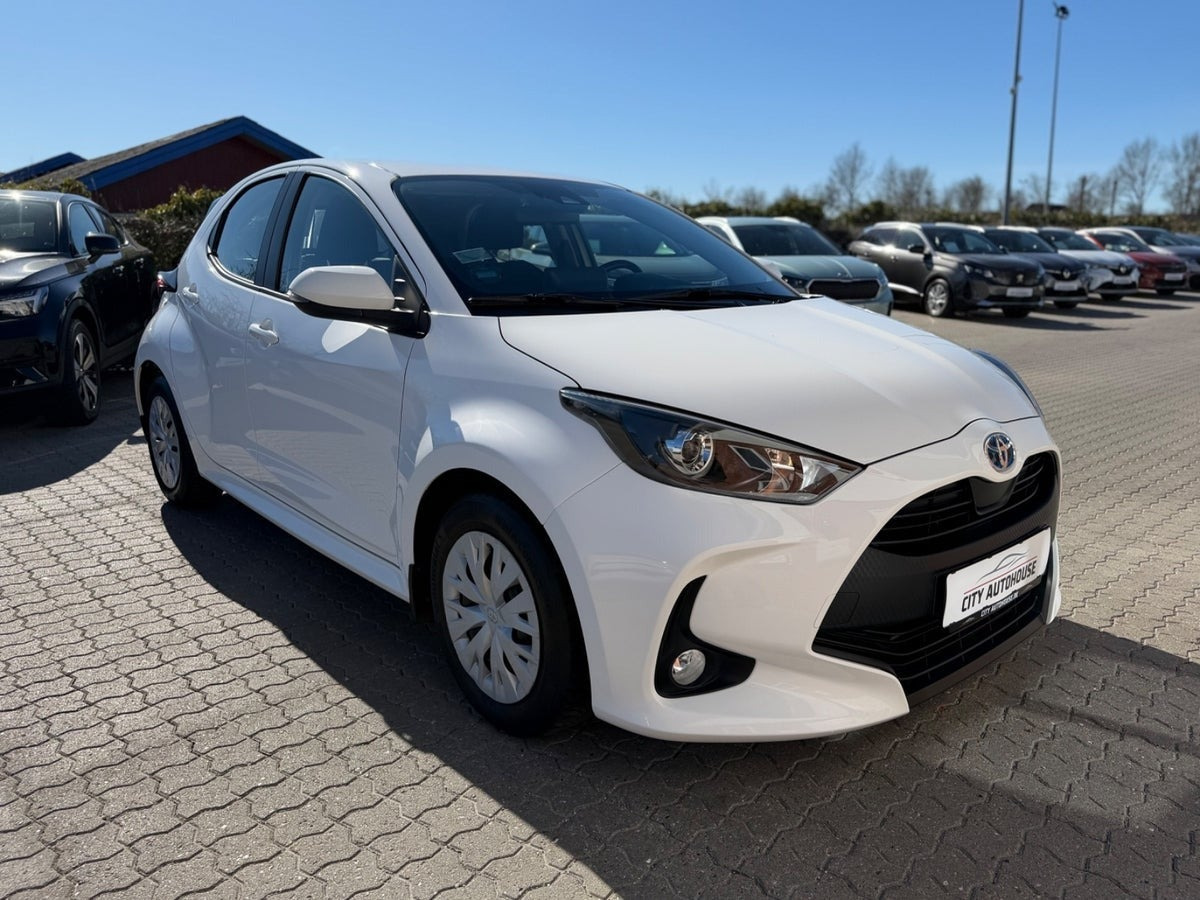undefined Toyota Yaris fra 2022